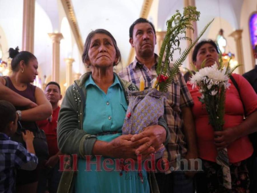 Devoción y entrega en 273 aniversario de hallazgo de la Virgen de Suyapa (FOTOS)