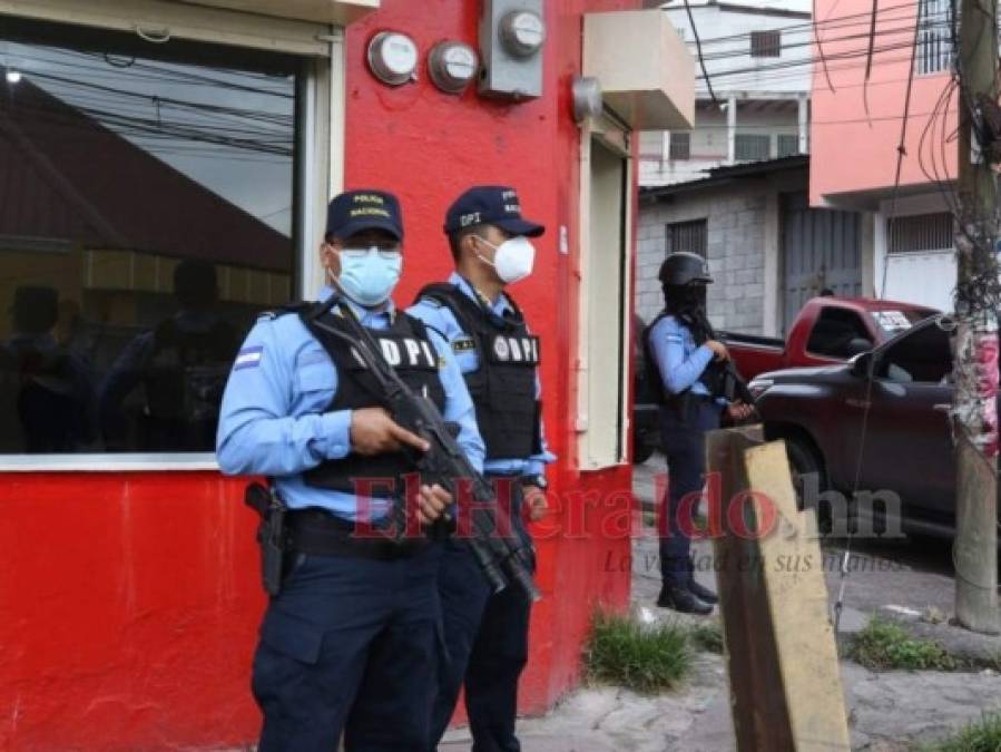 Al menos 11 detenidos en allanamientos contra trata de personas y tráfico de drogas en la capital (Fotos)