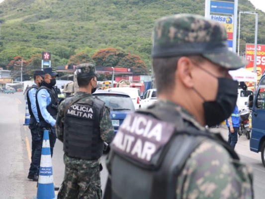 Desarrollan fuerte operativo de seguridad en las salidas de la capital de Honduras (Fotos)