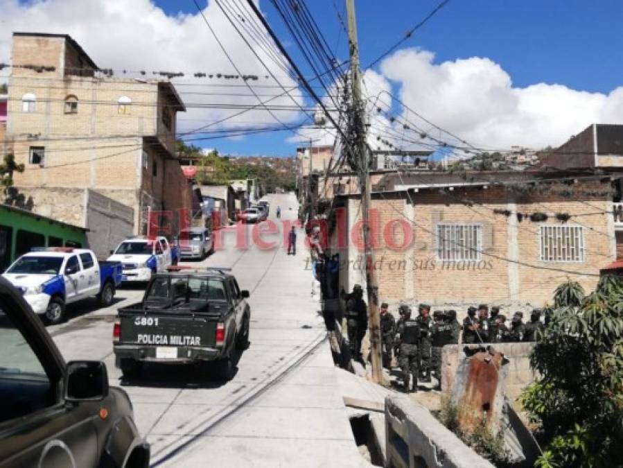 FOTOS: Así se efectúa el cerco epidemiológico en colonia Abraham Lincoln de la capital