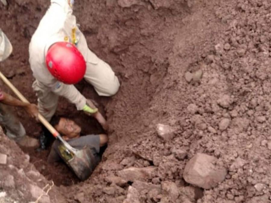 FOTOS: El alud de tierra que soterró a obrero en Valle de Ángeles