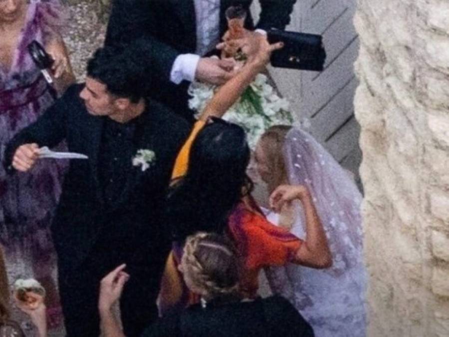 Filtran fotos de la boda de Joe Jonas con Sophie Turner que se realizó en Las Vegas