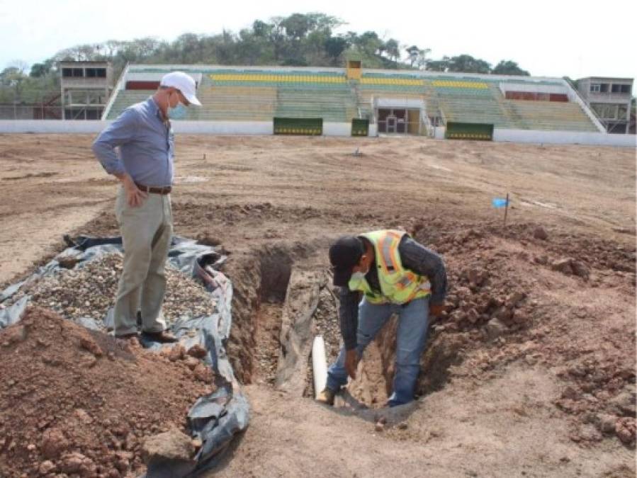 Así avanzan las labores de remodelación del estadio Carlos Miranda de Comayagua (Fotos)