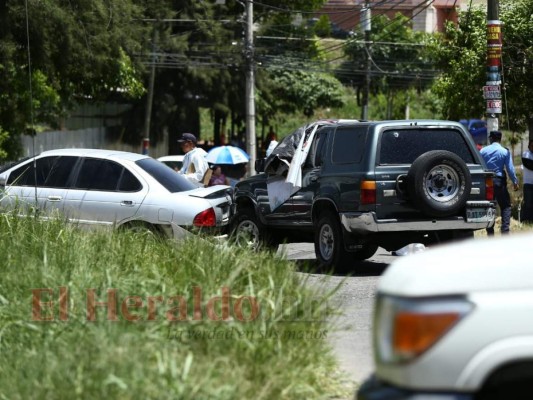 FOTOS: Escena donde asesinaron al exalcalde capitalino Roberto 'Pelón' Acosta