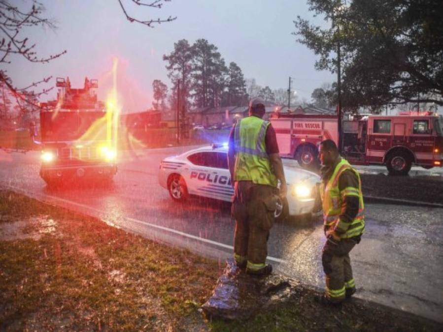 EN FOTOS: Las inundaciones y crecidas de ríos en el sur de EEUU