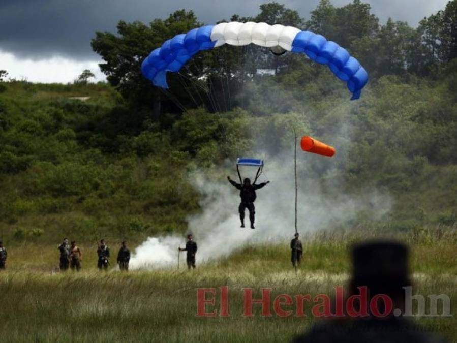 Paracaidismo conquistará las fiestas patrias del 15 de septiembre (FOTOS)