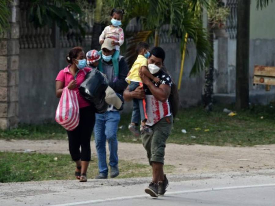 Lo que se sabe de la nueva caravana que partió este viernes de Honduras hacia EE UU (Fotos)