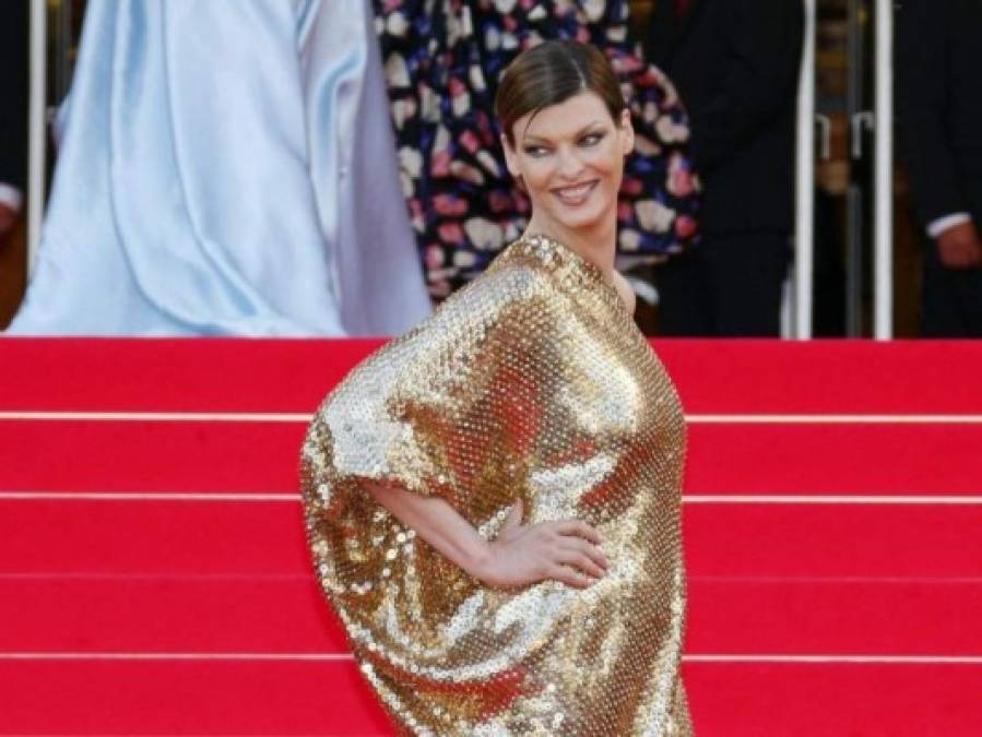 'Quedé permanentemente deformada': exmodelo Linda Evangelista rompe el silencio tras procedimiento estético