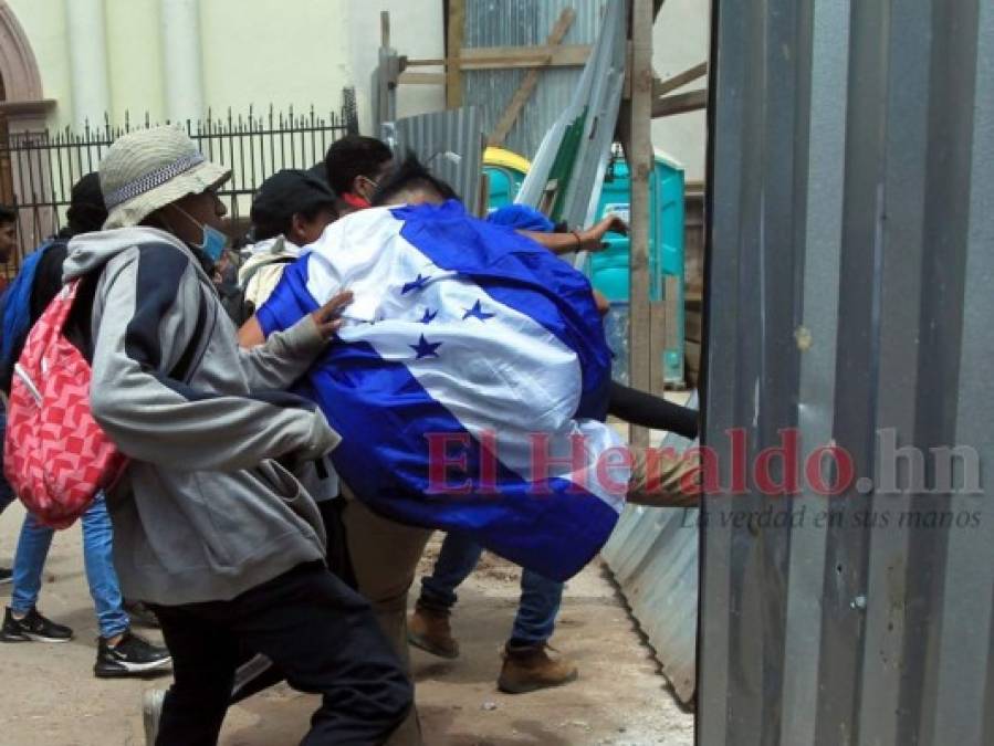 Las 10 fotos más impactantes de protestas en el centro de la capital