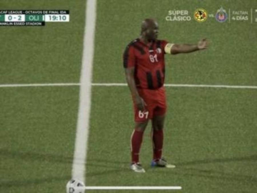 Dinero en camerinos, un jugador de 60 años en cancha y goleada: toda la polémica del partido de Olimpia en Surinam