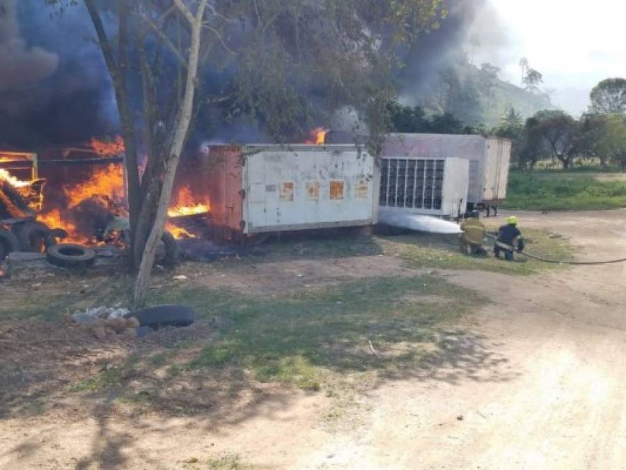 Imágenes del pavoroso incendio que dejó millonarias pérdidas en Danlí