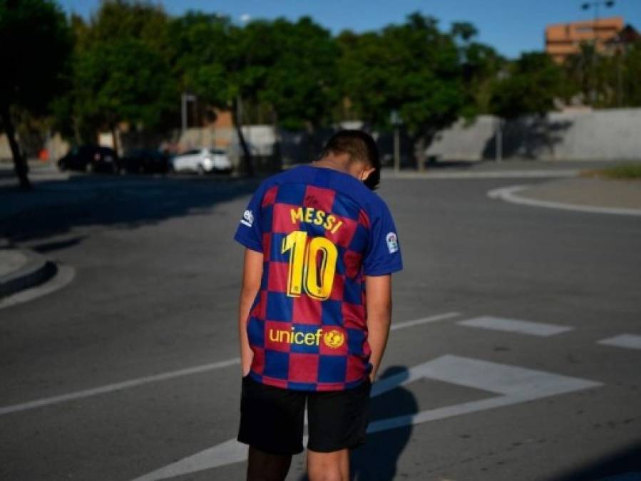 ¡Sin Messi! Así fueron los jugadores del Barcelona a hacerse las pruebas PCR