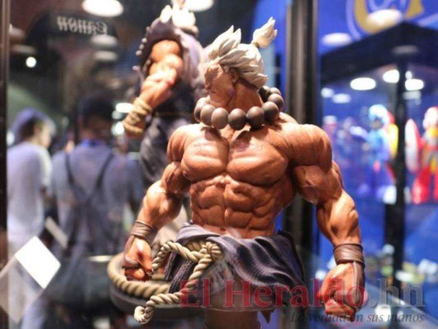 FOTOS: Las figuras más impresionantes del E3 en Los Ángeles