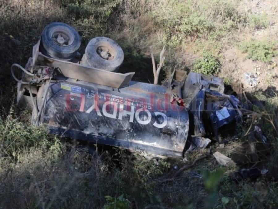 Imágenes del aparatoso accidente de una cisterna en Nueva Armenia