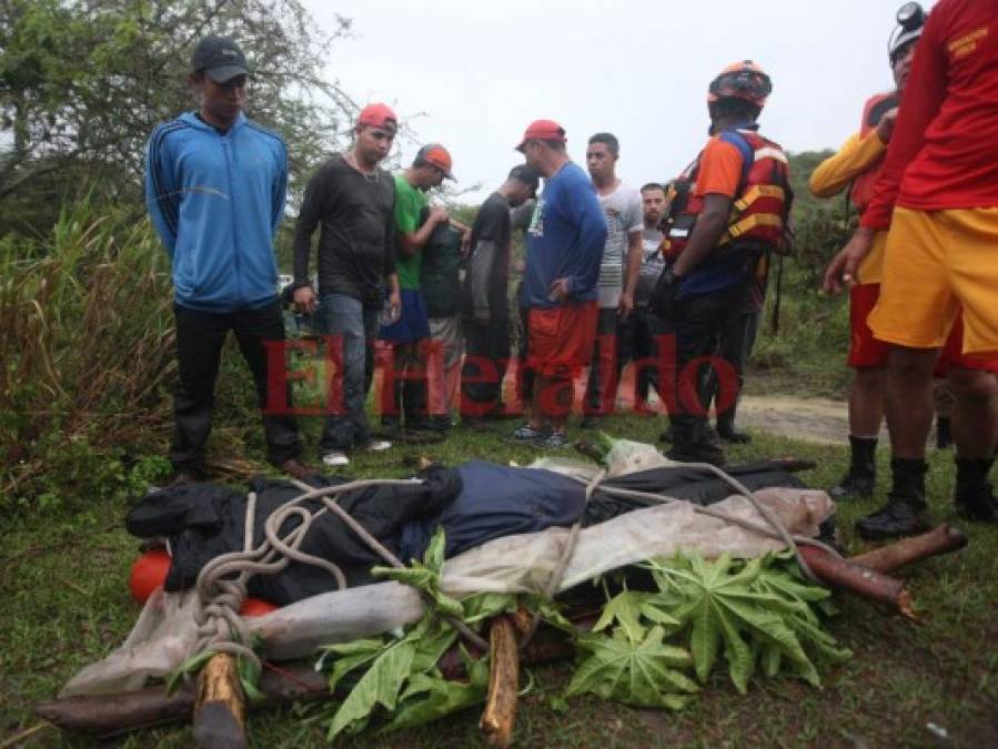 Las dramáticas imágenes del rescate de la primera víctima de las lluvias en Honduras