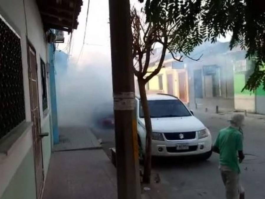 Fotos: Enfrentamiento tras sepelio de menor que murió en una protesta en Choluteca
