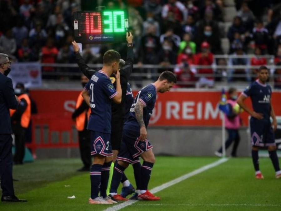 Con ovación incluida: Así se vivió el debut de Messi con el PSG en la Ligue 1 (Fotos)