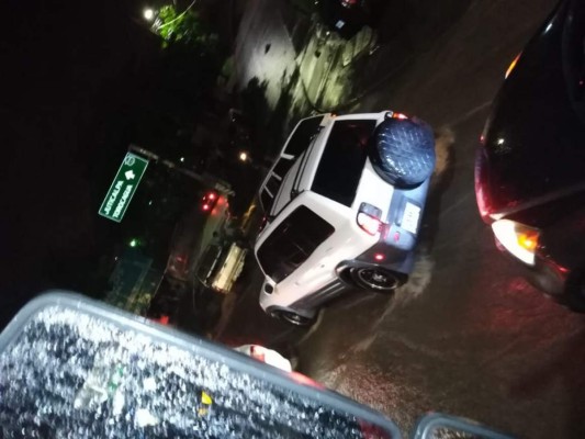 Las imágenes del caos que provocaron las lluvias en la capital de Honduras