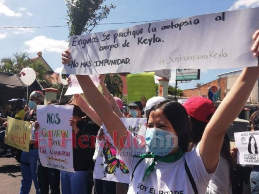 Justicia para Keyla: Consignas, gas lacrimógeno y desalojos en protestas (FOTOS)