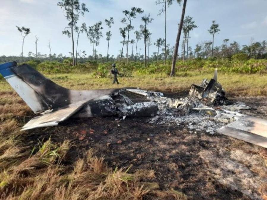 Completamente destruida hallan narcoavioneta detectada en Tabacunta, Gracias a Dios (FOTOS)