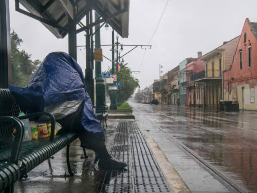 Imágenes impactantes: Evacuaciones y miedo en Luisiana tras la llegada del huracán Ida
