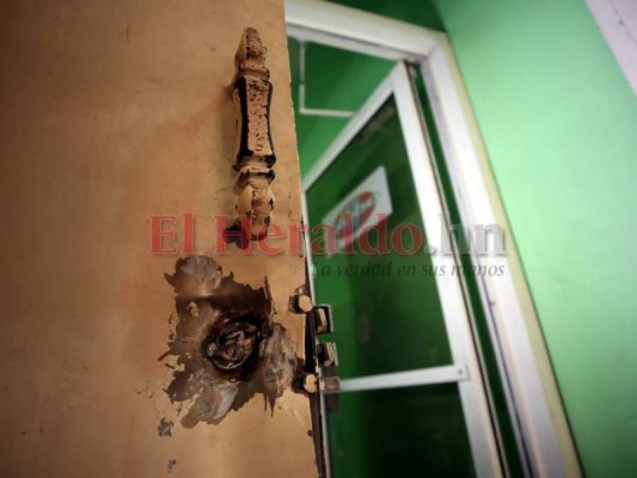 FOTOS: Los destrozos en Radio Globo para capturar al periodista David Romero Ellner