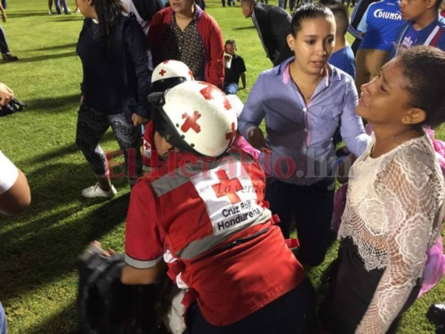 FOTOS: Descontrol, violencia y muerte en el Estadio Nacional