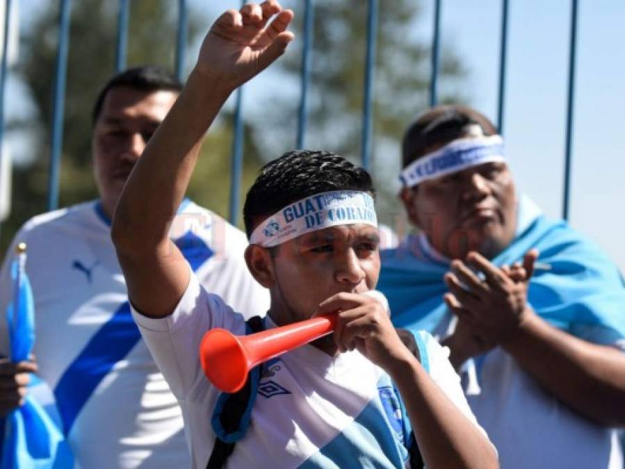 Guatemaltecos protestan y piden a la FIFA que les suspenda el castigo