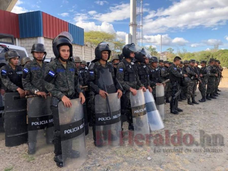 FOTOS: Extremas medidas de seguridad en el Carlos Miranda para Motagua vs Real Sociedad