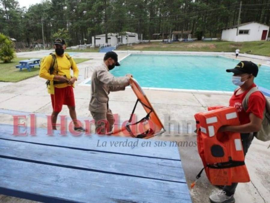 En familia y sofocando el calor: Así disfrutan los capitalinos del Feriado Morazánico