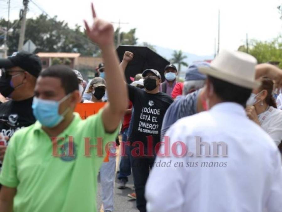 Así fue la protesta de maestros en la capital contra la intervención del Inprema