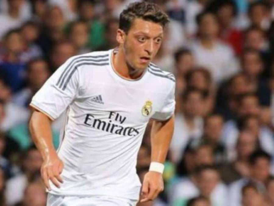 Mesut Özil y las polémicas que han salpicado su carrera