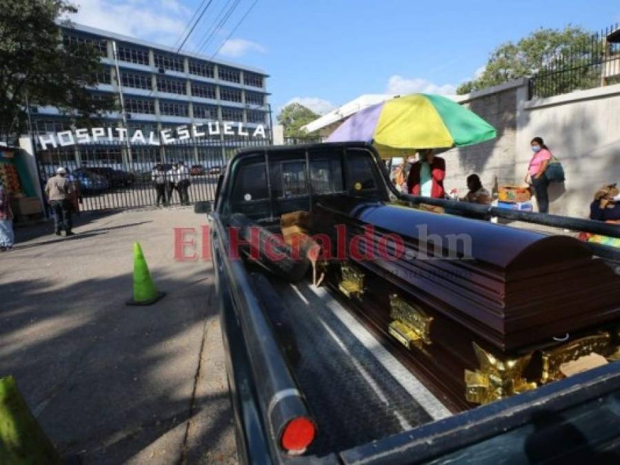 Circulación por dígitos y la suspensión de Semana Santa entre posibles medidas ante casos de covid (Fotos)