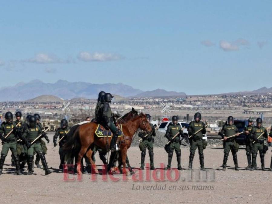 FOTOS: Así se prepara la patrulla fronteriza para detener a migrantes de la caravana