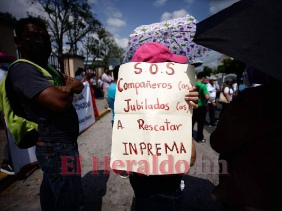 Así fue la protesta de maestros en la capital contra la intervención del Inprema