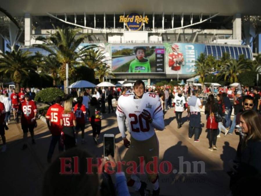 FOTOS: Así se vive el ambiente previo al Super Bowl LIV