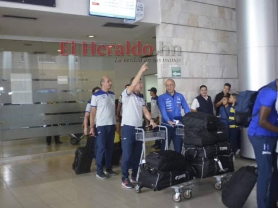 FOTOS: Selección de Honduras regresó bañada de plata a Tegucigalpa