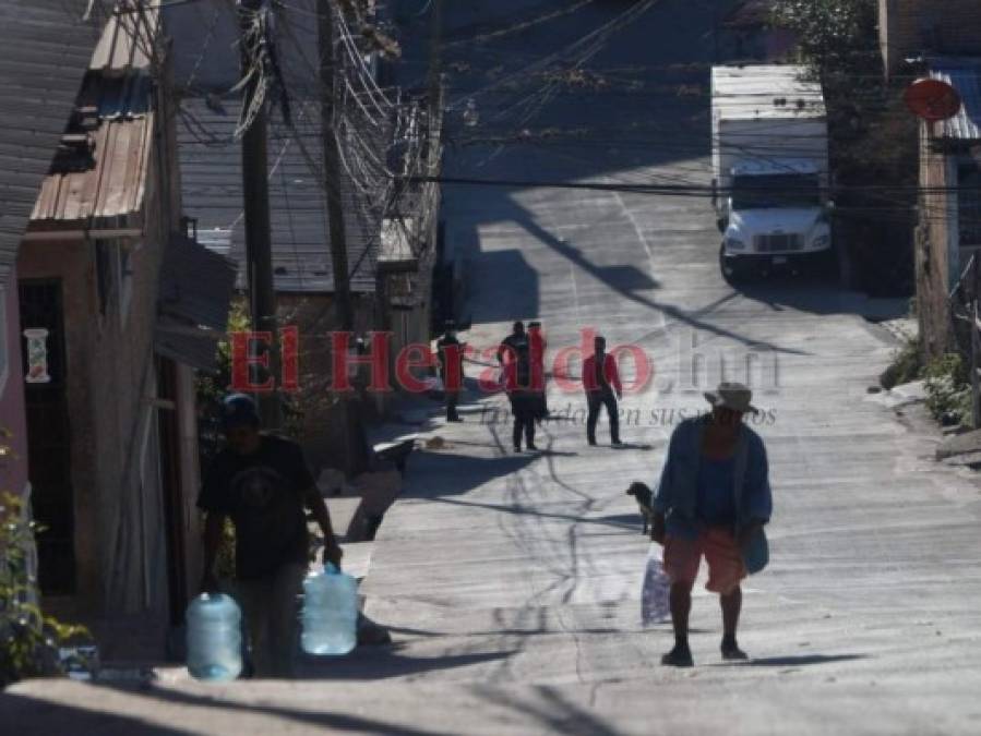 FOTOS: Así viven cuarentena vecinos de zona cero del Covid-19 en Honduras