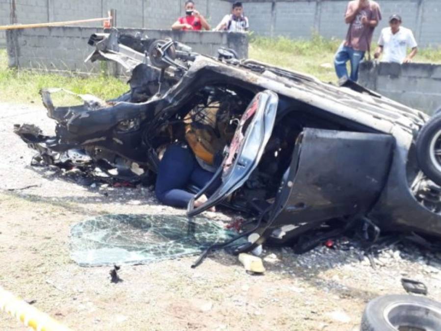 Destrozos y muerte tras explosión de vehículo en La Entrada, Copán