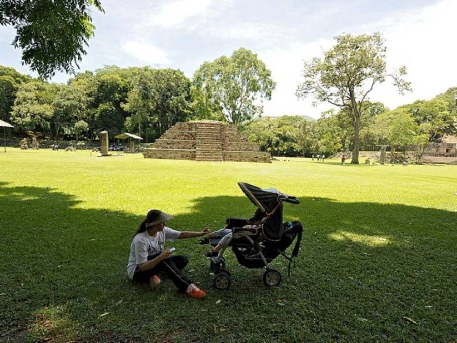 Los turistas atraídos por la cultura Maya