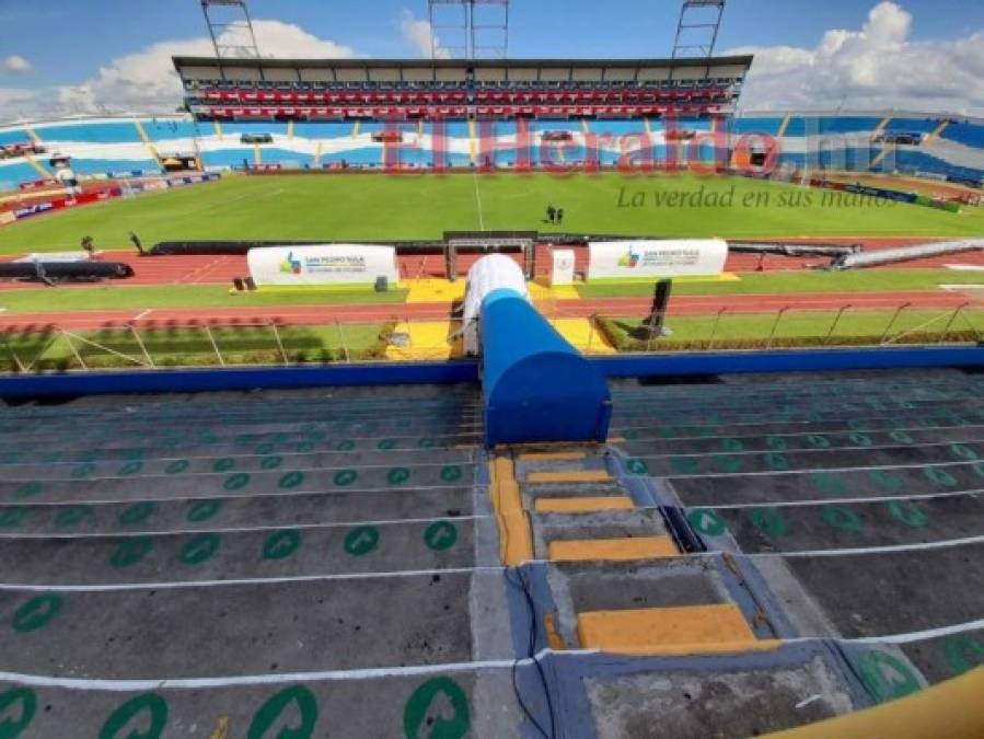 FOTOS: Ambientazo de la afición hondureña en el Olímpico de San Pedro Sula