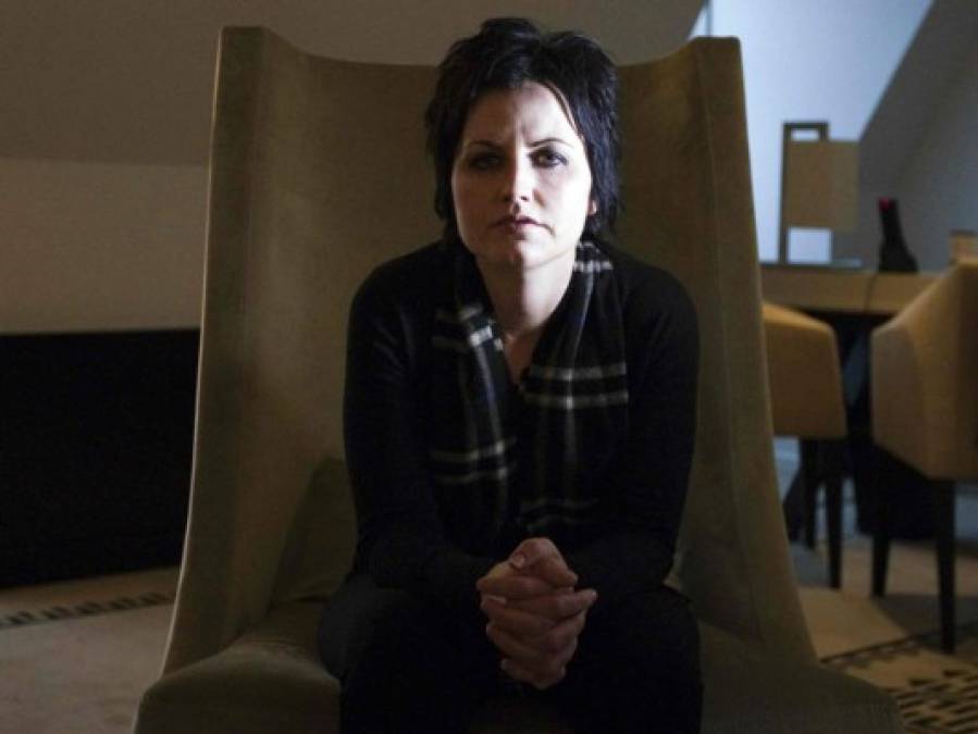 Los abusos que marcaron la vida de Dolores O'Riordan, vocalista de 'The Cranberries'