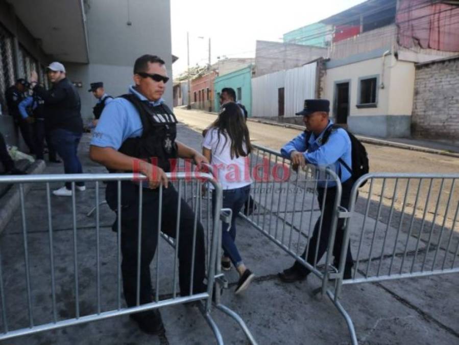 FOTOS: Así fue la llegada de Puerto Rico al Estadio Nacional de Tegucigalpa