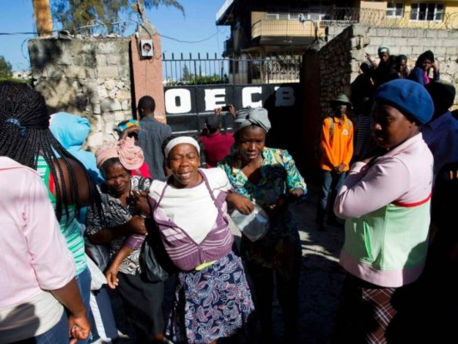 Las dramáticas fotos del incendio en orfanato de Haití; 15 niños muertos