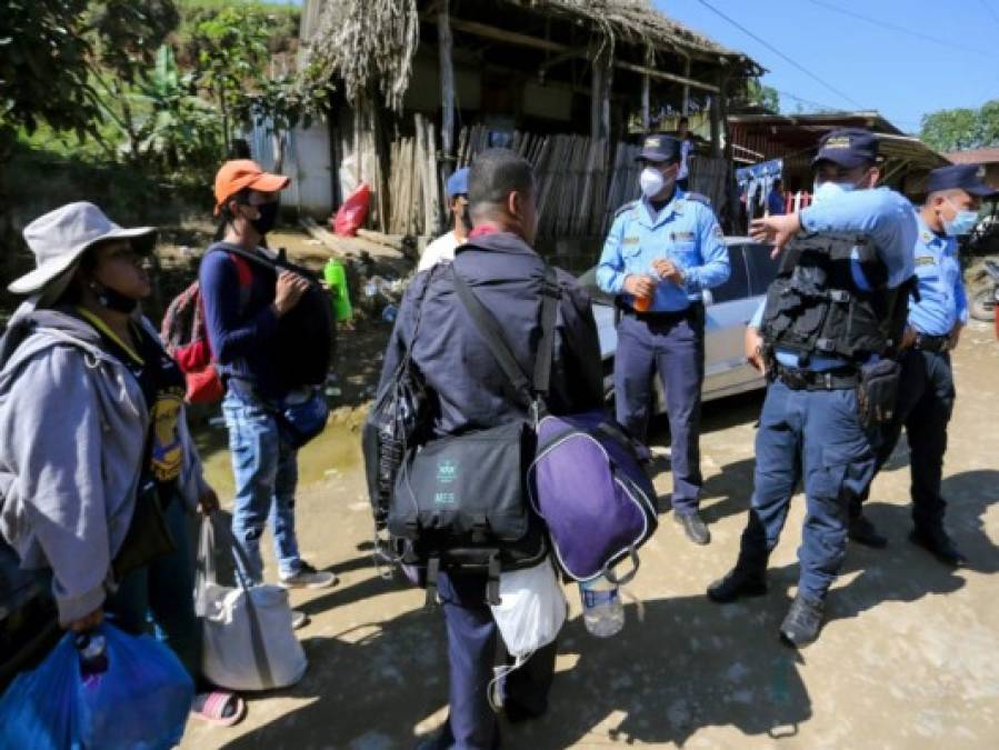 FOTOS: Caravana migrante de hondureños se diluye ante presión policial en Guatemala