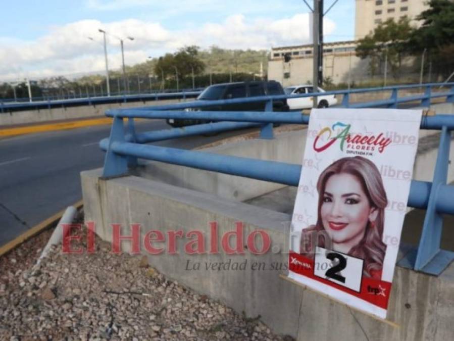 En muros, puentes y carreteras inicia la propaganda de movimientos políticos en la capital (FOTOS)