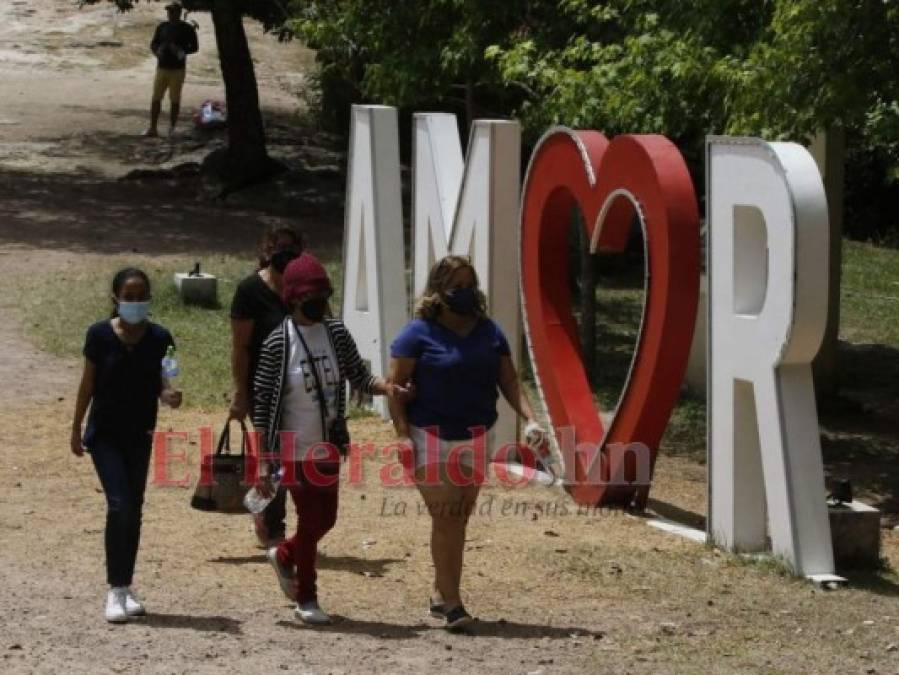 Entre aire fresco y áreas verdes, capitalinos disfrutan la Semana Santa   