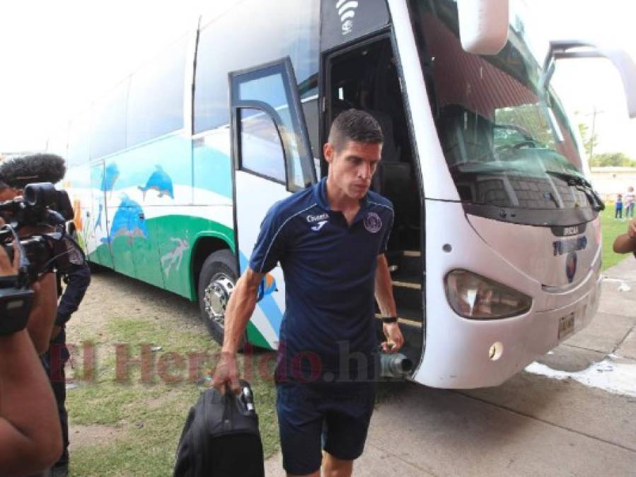 FOTOS: La hermética llegada de Motagua al Carlos Miranda para el clásico