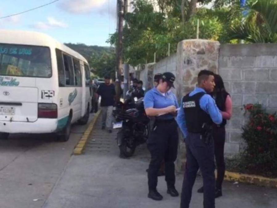 FOTOS: Terrible escena donde mataron a un hombre dentro de bus en Puerto Cortés