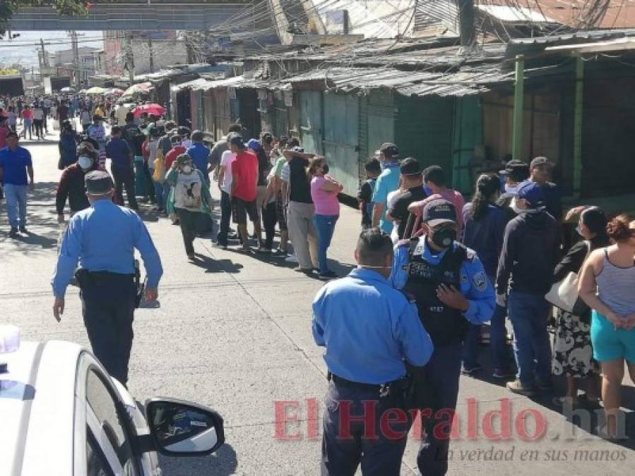 FOTOS: Capitalinos, entre la necesidad y temeridad; mientras el Covid-19 acecha